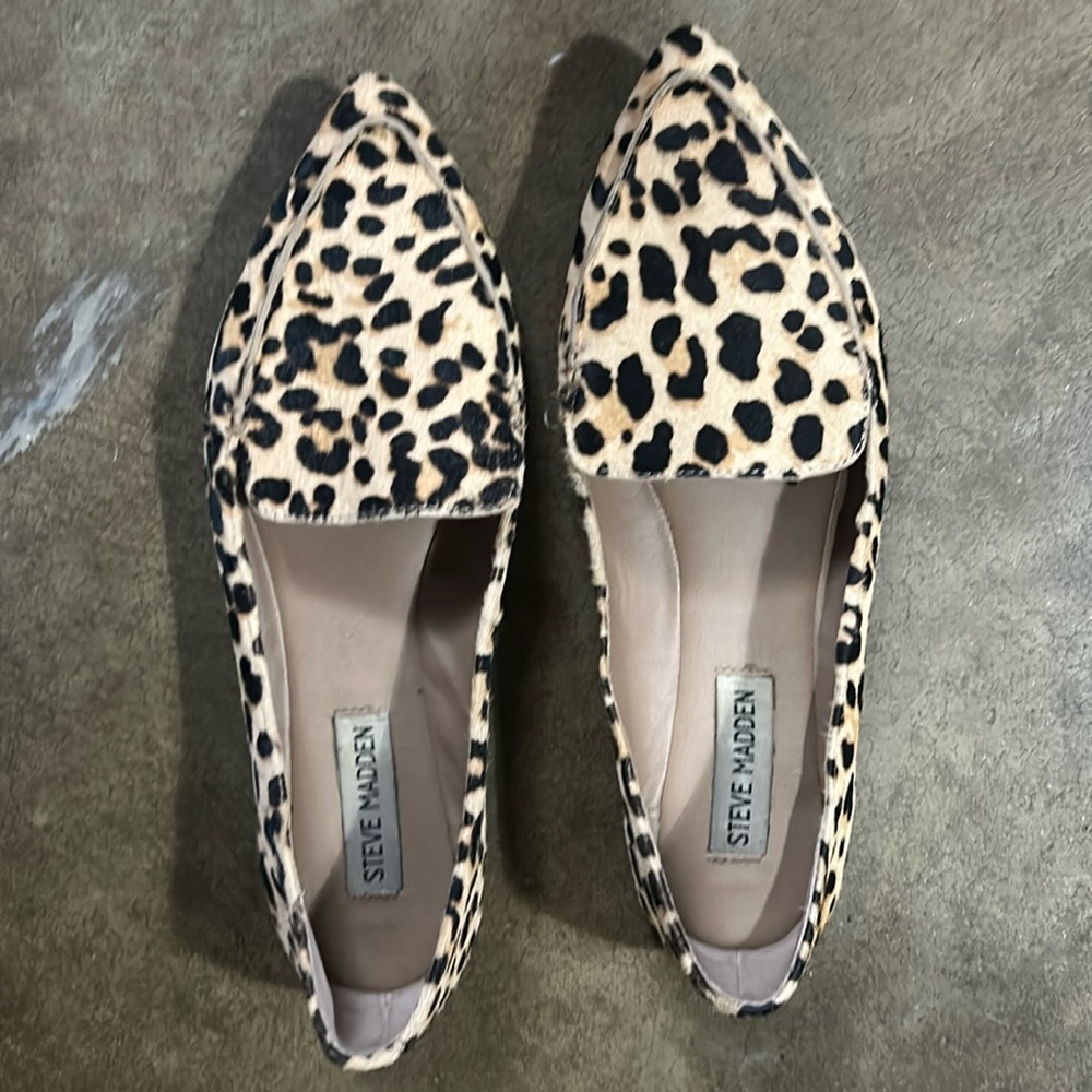 Steve Madden leopard flats
